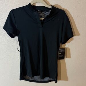 Nike Women's Black Short Sleeve Tee